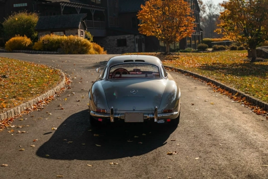 Mercedes-Benz 300SL Gullwing