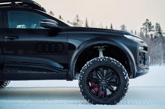 Audi Q6 e-tron Offroad concept