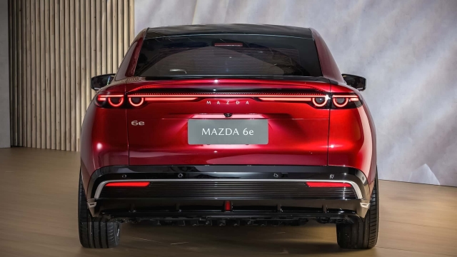 Mazda 6e