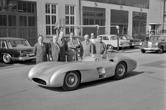 Mercedes W196R
