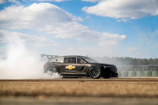 Chevrolet Blazer EV.R Nascar concept