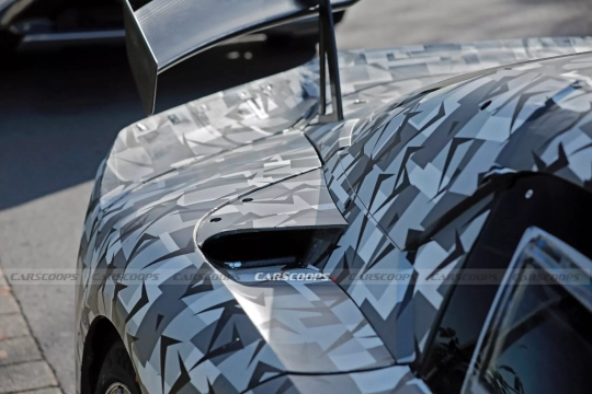 Lexus LFR V8 Hybrid - foto Carscoops