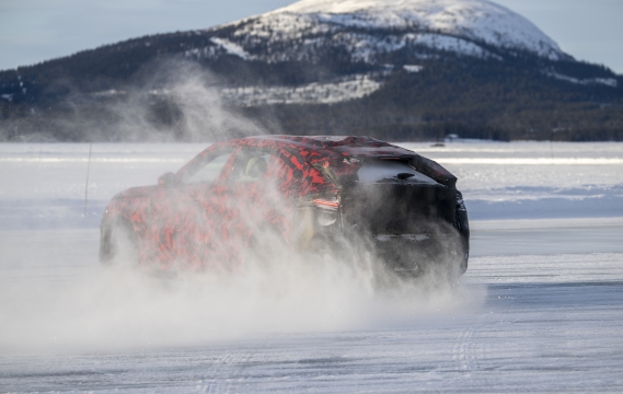 Alfa Romeo Stelvio protótipo