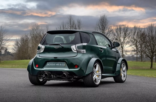 Aston Martin Cygnet V8