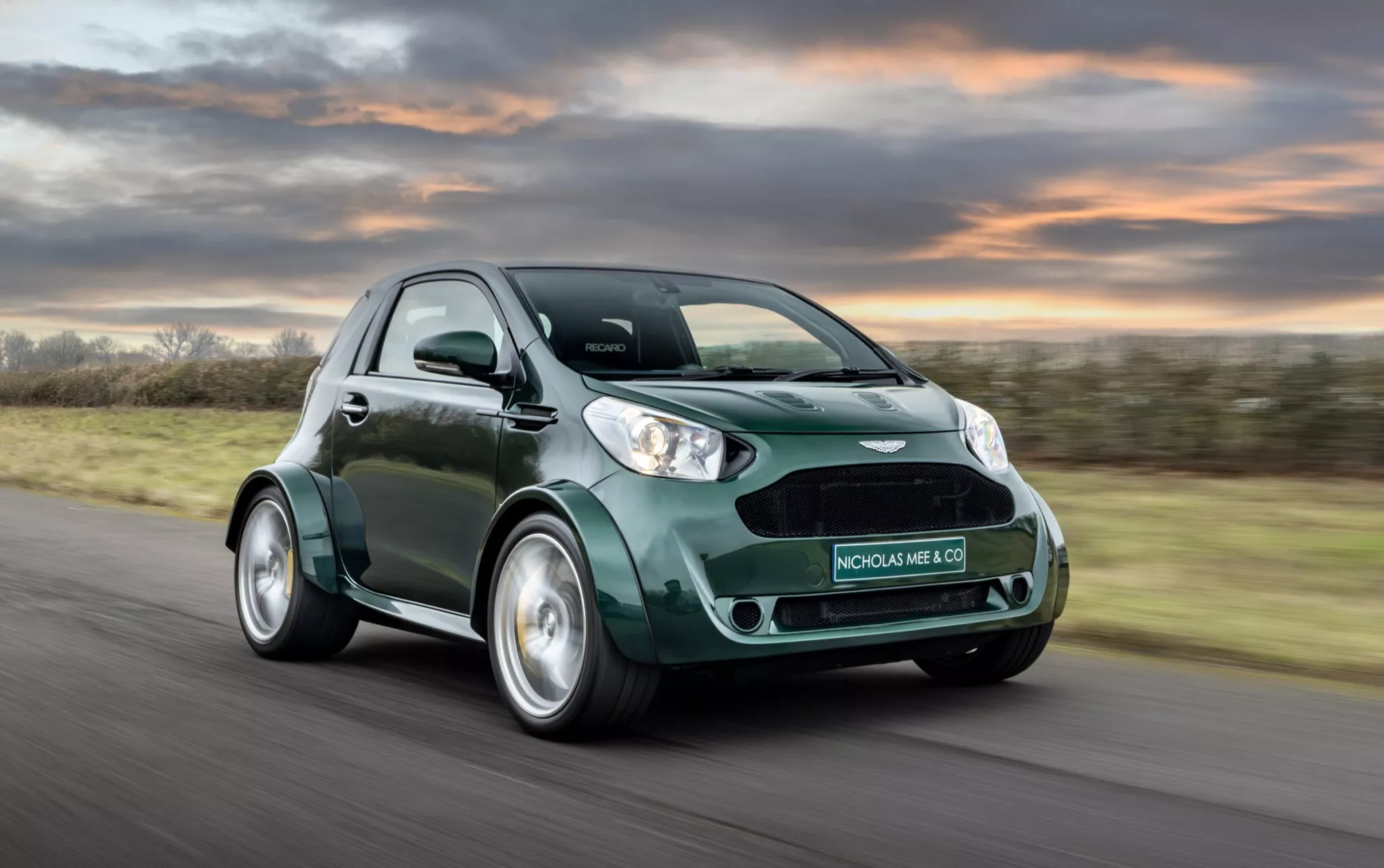 Aston Martin Cygnet V8