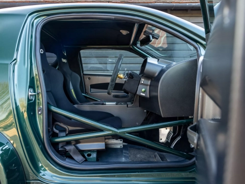 Aston Martin Cygnet V8
