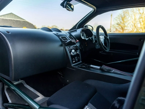 Aston Martin Cygnet V8