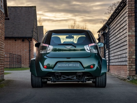 Aston Martin Cygnet V8