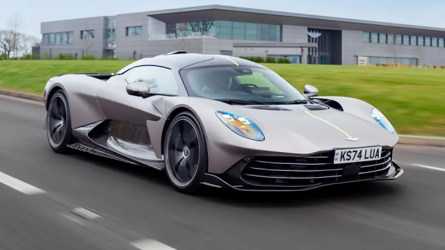 Aston Martin Valhalla