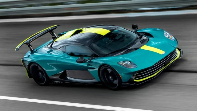 Aston Martin Valhalla