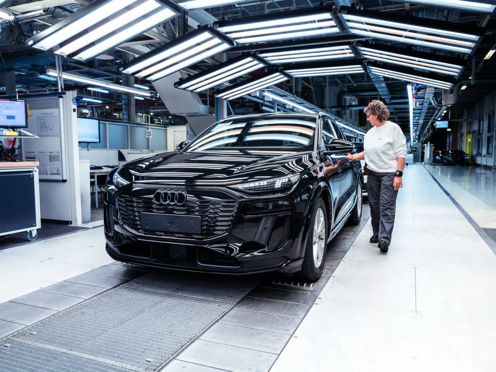 Audi Q6 e-tron