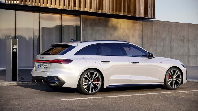 Audi A5 e-hybrid quattro