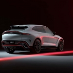 Aston Martin DBX S