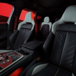Aston Martin DBX S