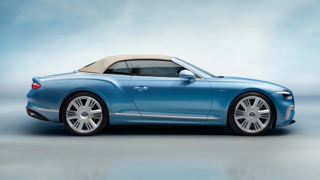 Bentley Continental GTC Azure