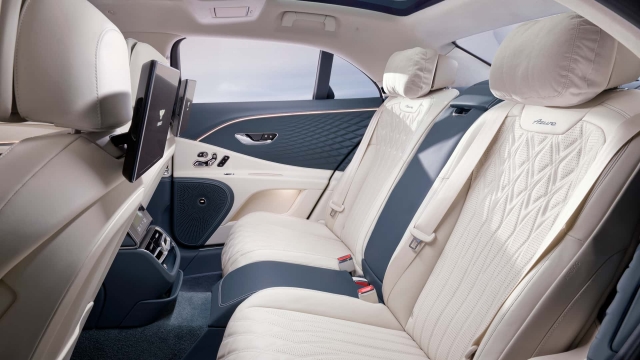 Bentley Flying Spur Azure