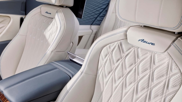 Bentley Flying Spur Azure