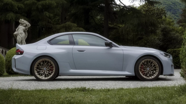 BMW M2 CS