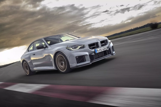 BMW M2 CS