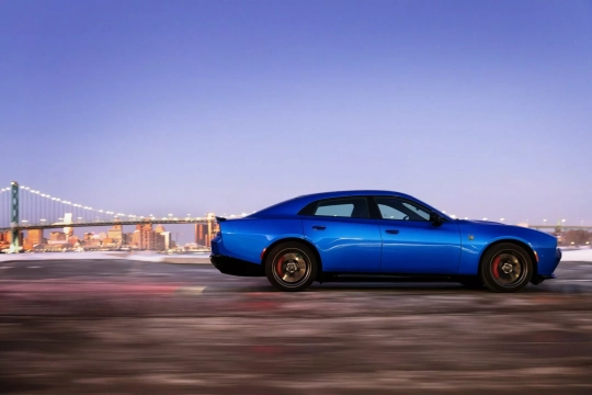 Dodge Charger Daytona Sedan