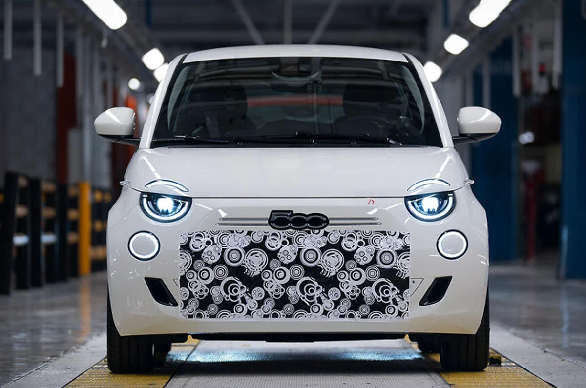 Fiat 500 Hybrid - versões pré-série