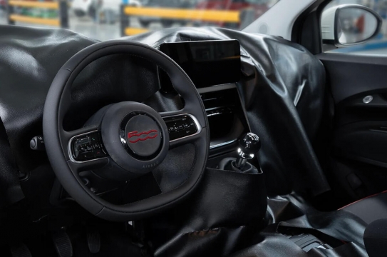 Fiat 500 Hybrid - versões pré-série