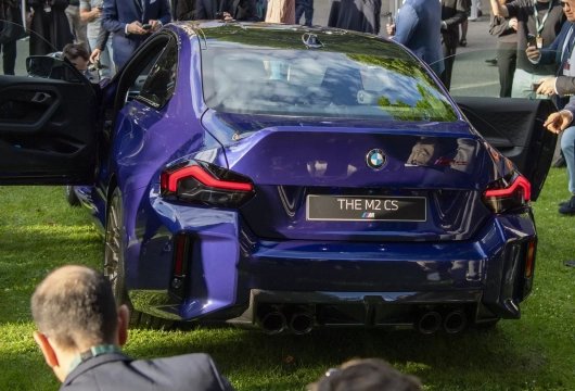 BMW M2 CS