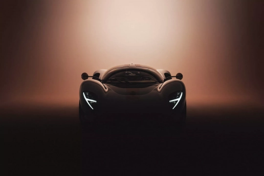 De Tomaso P72