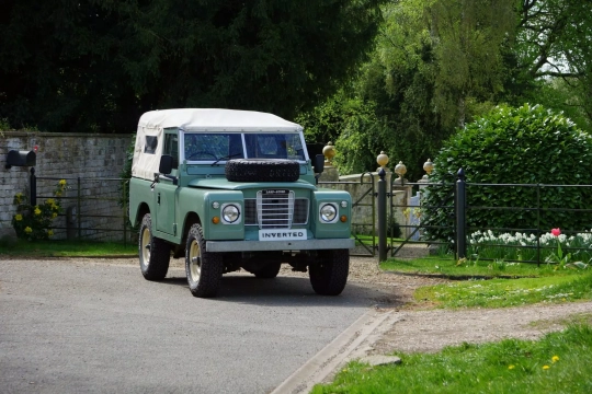 Inverted Land Rover Series I EV