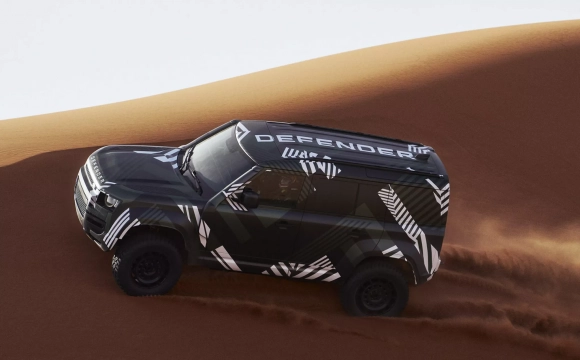 Land Rover Defender Dakar
