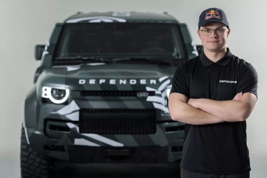Land Rover Defender Dakar