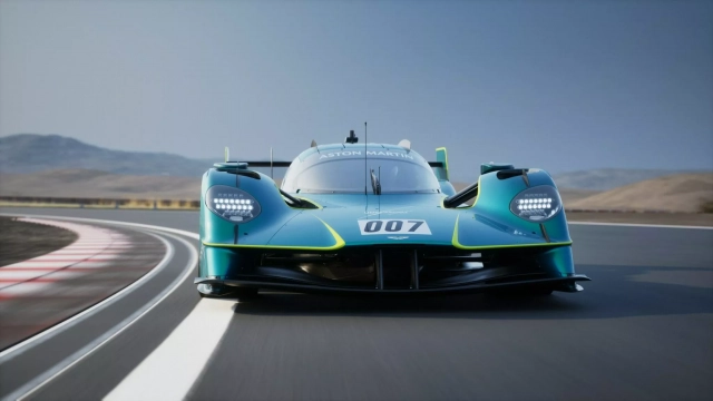 Aston Martin Valkyrie LM