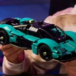 Aston Martin Valkyrie Lego Technic