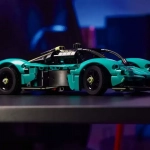 Aston Martin Valkyrie Lego Technic