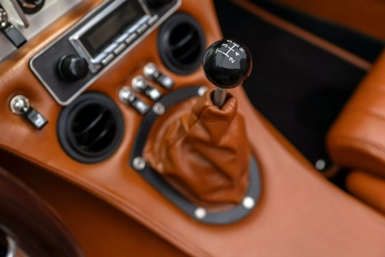 EDC Jaguar E-Type restomod