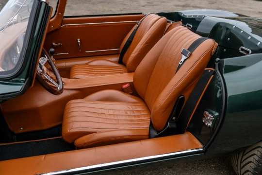 EDC Jaguar E-Type restomod