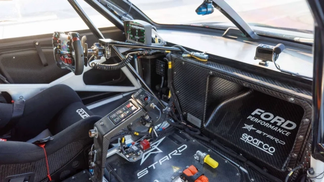Ford Super Mustang Mach-E