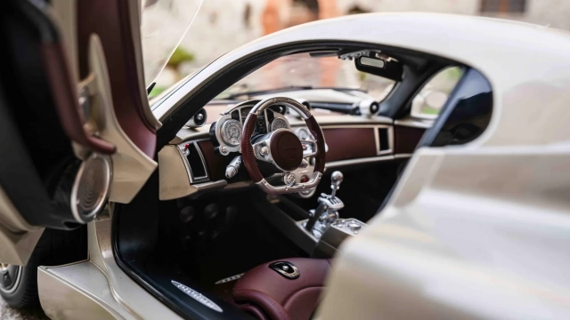Pagani Utopia Pocher