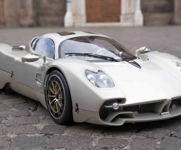 Pagani Utopia Pocher