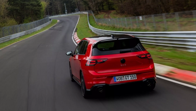 VW Golf GTI Edition 50
