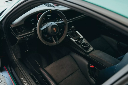 Dua Lipa Rennstall Porsche 911 GT3 RS Top Gear