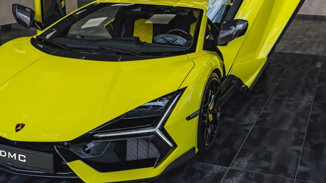 DMC Lamborghini Revuelto