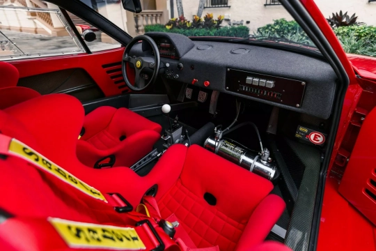 Ferrari F40 LM