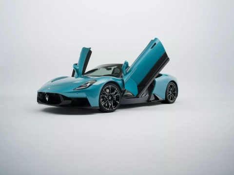 Maserati MCPura Cielo