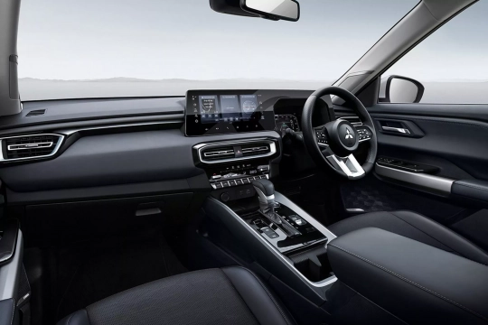 Mitsubishi Destinator