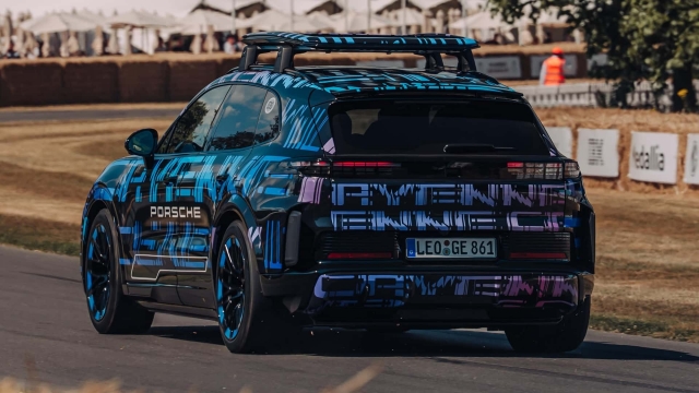 Porsche Cayenne EV protótipo