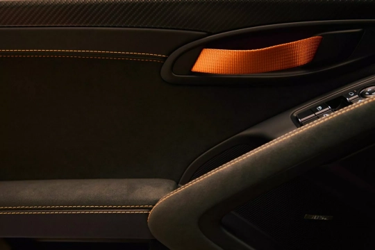 Porsche Cayman GT4 RS "The Tulip"