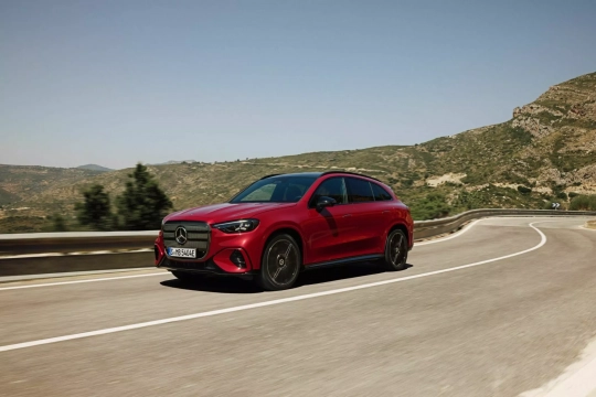 Mercedes-Benz GLC com EQ Technology