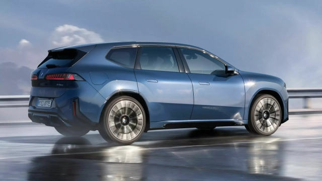 BMW iX3