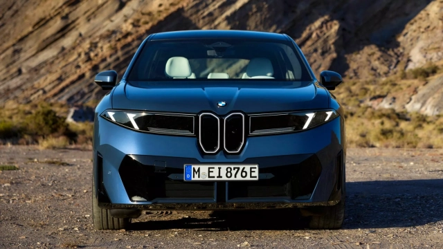 BMW iX3